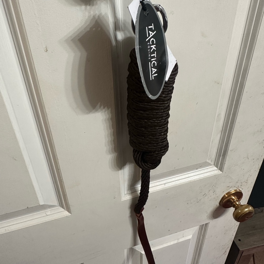Tacktical rope halter with leather nose piece and conchos. - Picture 3 of 4